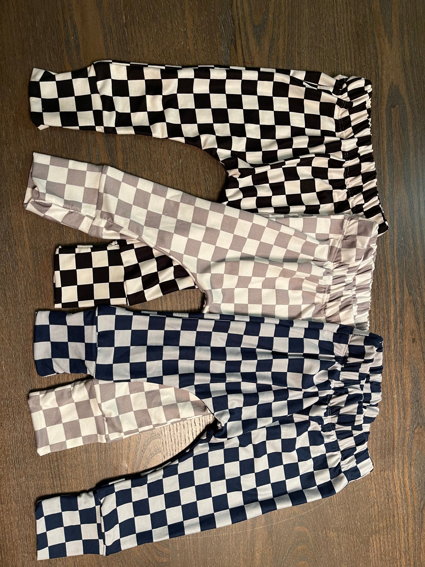 Check basic leggings